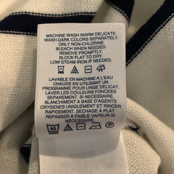 Lands End Supima cotton sweater. - Picture 11 of 11